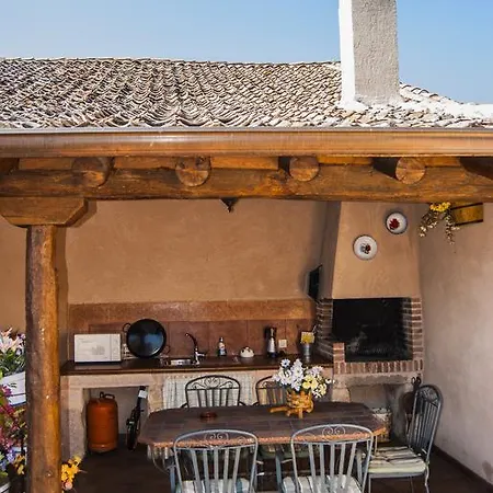 Dom wakacyjny La Fuente Del Monte Caballar