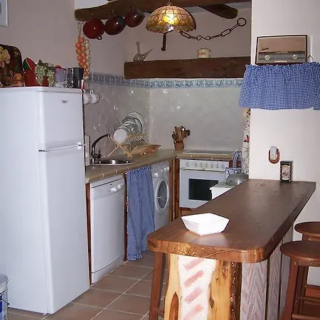 La Fuente Del Monte Caballar